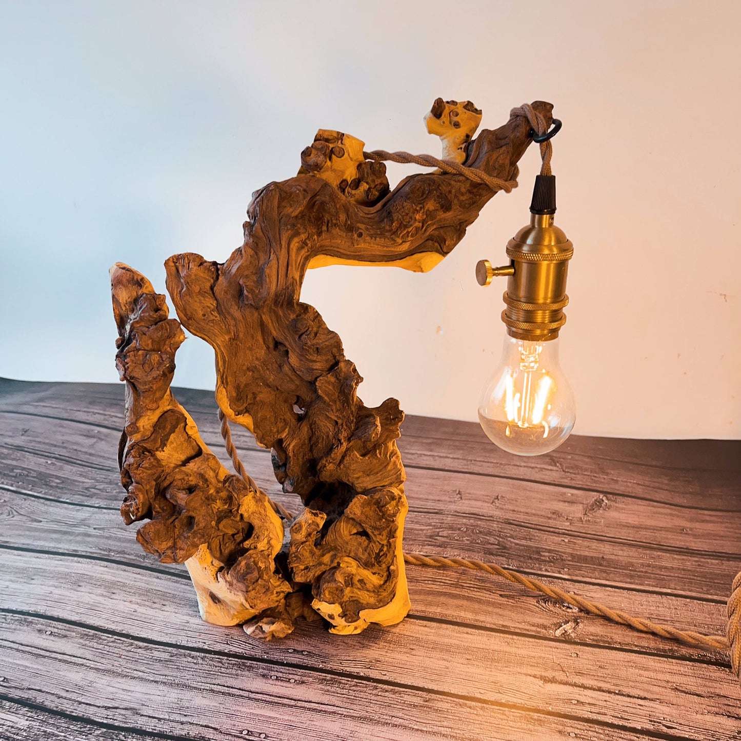 Driftwood Table Lamp,Wooden Night Lamp,Handcrafted Root Lamp